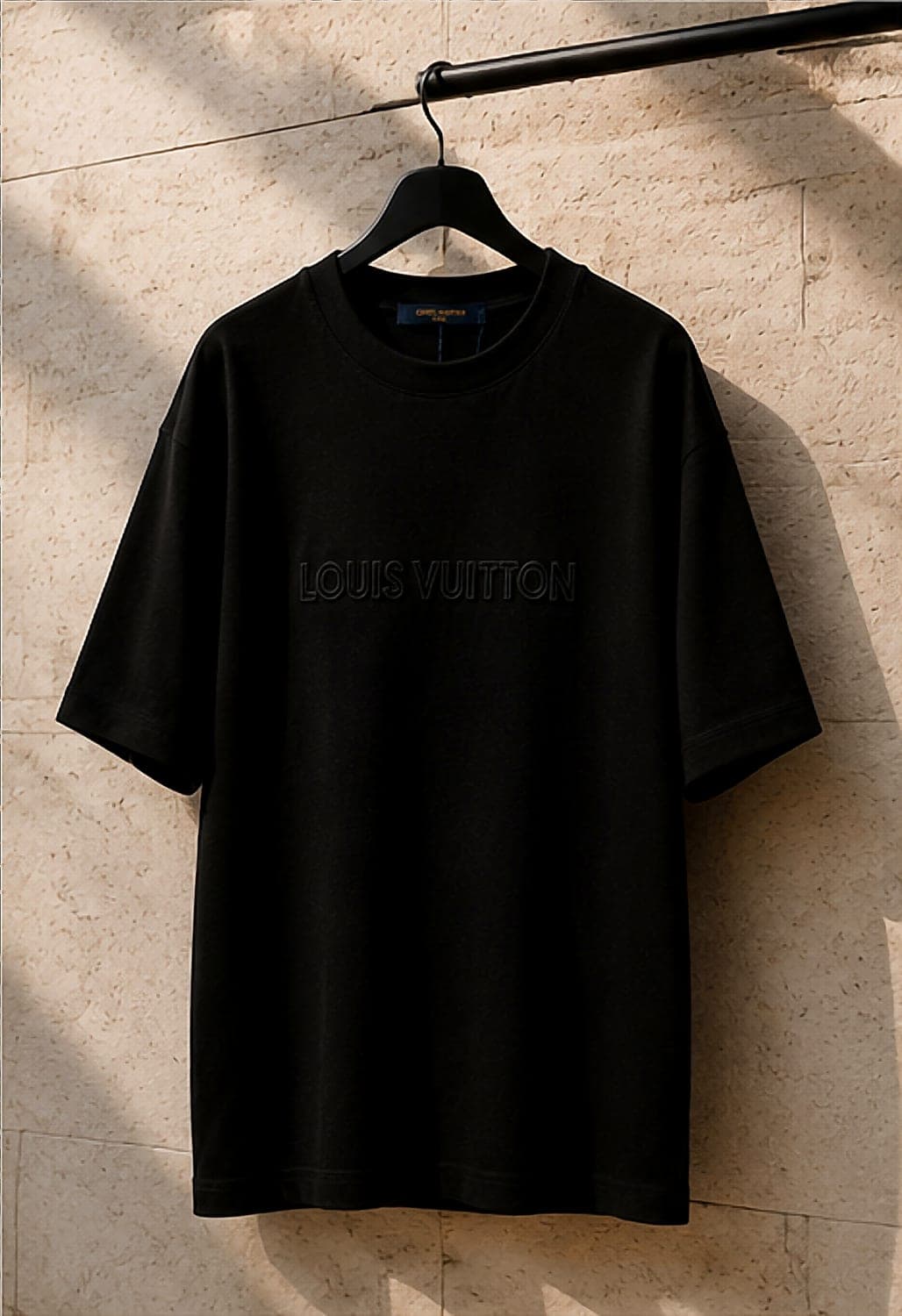 Louis Vuitton — Relieve Negro